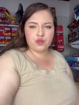 Snapshot of kitty__pinnk chatting on May 17, 2026, 7:14 pm kitty pinnk online show from May 17, 2026, 7:14 pm