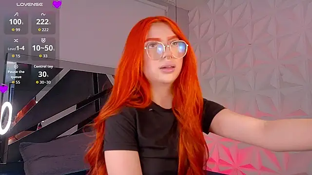 Snapshot of Magic_liah chatting on June 29, 2026, 4:39 pm Magic liah online show from June 29, 2026, 4:39 pm