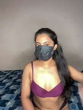 Riya leone online show from July 21, 2026, 7:15 pm