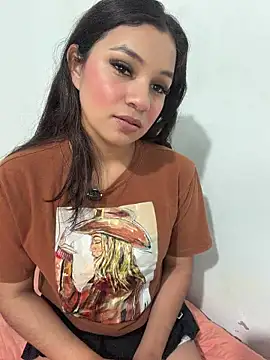 Snapshot of Colochitapupy chatting on April 26, 2026, 12:30 am Colochitapupy online show from April 26, 2026, 12:30 am