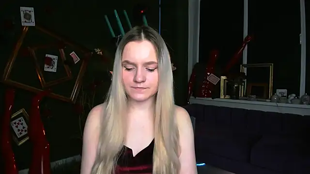 SherriButlers online show from April 23, 2026, 5:14 am