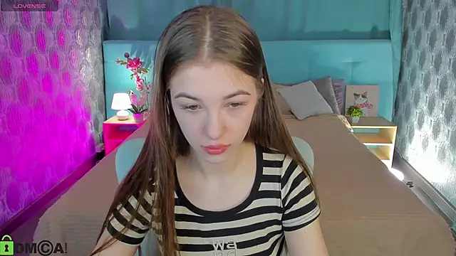 Miss Shanel online show from April 25, 2026, 1:08 am
