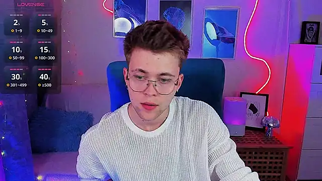 Thomas Norton online show from June 10, 2026, 8:21 pm