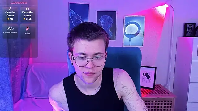 Thomas Norton online show from May 27, 2026, 9:00 pm
