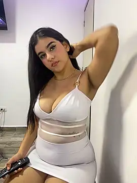 Snapshot of Gabyfosterr__ chatting on March 25, 2026, 10:30 pm Gabyfosterr online show from March 25, 2026, 10:30 pm