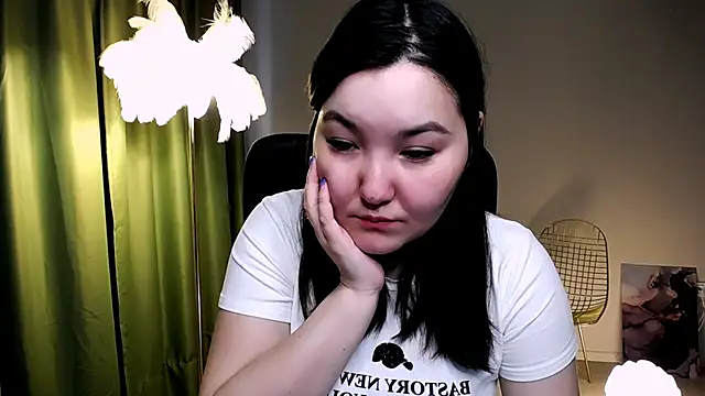 Snapshot of CamilaMartiez chatting on April 30, 2026, 11:50 am CamilaMartiez online show from April 30, 2026, 11:50 am