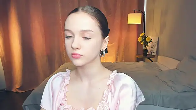 Snapshot of SharriSang chatting on June 11, 2026, 7:38 am SharriSang online show from June 11, 2026, 7:38 am