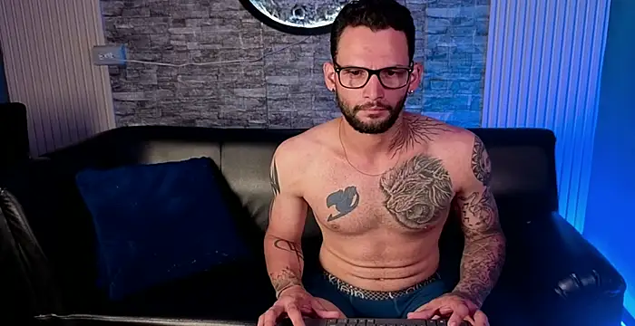 DERECK OLSEN online show from March 28, 2026, 7:48 pm