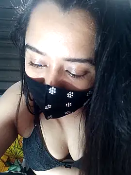 Choco Maw online show from March 26, 2026, 1:15 am