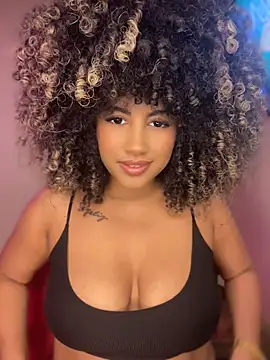 Snapshot of Kendra_curly chatting on August 6, 2026, 6:41 am Kendra curly online show from August 6, 2026, 6:41 am