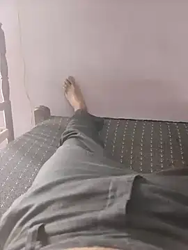 xmanraavan online show from April 18, 2026, 4:15 am