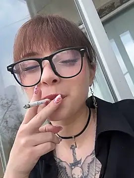 tiny dreamer online show from April 19, 2026, 9:32 am