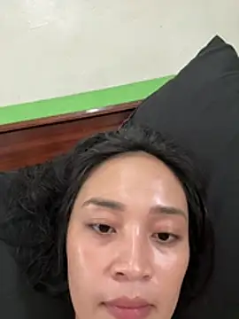 Snapshot of xlamina_ chatting on July 10, 2026, 2:44 am xlamina online show from July 10, 2026, 2:44 am