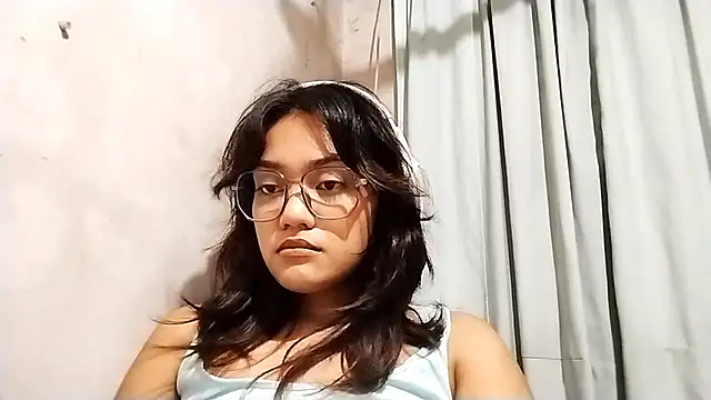 Snapshot of MorganCrumwell chatting on April 4, 2026, 11:17 am MorganCrumwell online show from April 4, 2026, 11:17 am