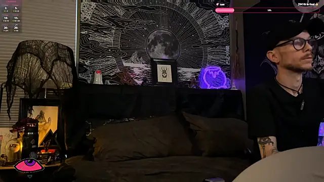 webzandkordz online show from June 22, 2026, 3:42 pm