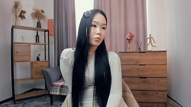 Snapshot of Amai_Tsumi chatting on May 13, 2026, 7:15 am Amai Tsumi online show from May 13, 2026, 7:15 am