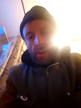 Jangie14 online show from April 18, 2026, 1:30 am