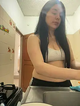 Cami olarte online show from May 14, 2026, 1:41 pm