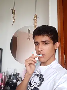 Snapshot of candylira31 chatting on March 26, 2026, 4:49 pm candylira31 online show from March 26, 2026, 4:49 pm