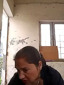 Snapshot of Raanieoy012 chatting on March 28, 2026, 1:50 am Raanieoy012 online show from March 28, 2026, 1:50 am