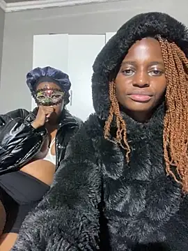 DarkChocolateSlender  online show from May 9, 2026, 7:06 pm