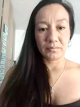 Snapshot of danna_tt chatting on July 12, 2026, 4:52 pm danna tt online show from July 12, 2026, 4:52 pm