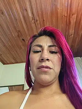 Snapshot of tatianabelli chatting on July 4, 2026, 10:47 pm tatianabelli online show from July 4, 2026, 10:47 pm