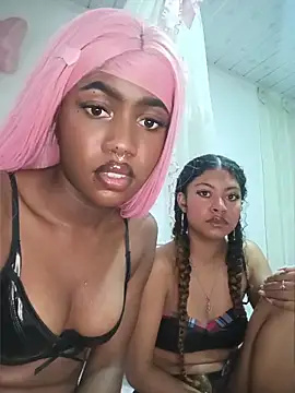 BelleKaty  online show from April 18, 2026, 9:04 pm