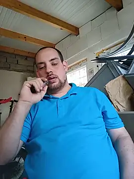 Snapshot of fettgail-0507 chatting on June 7, 2026, 12:43 pm fettgail-0507 online show from June 7, 2026, 12:43 pm