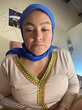 Snapshot of Marian_fadel chatting on June 10, 2026, 12:39 pm Marian fadel online show from June 10, 2026, 12:39 pm