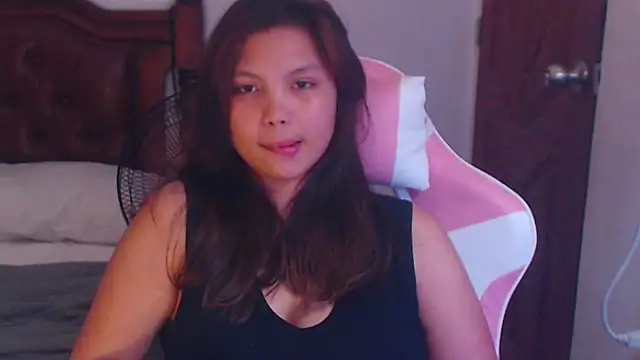 Snapshot of sweet_21_1 chatting on March 31, 2026, 3:03 pm sweet 21 1 online show from March 31, 2026, 3:03 pm