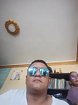 luis20212 online show from July 12, 2026, 7:15 pm