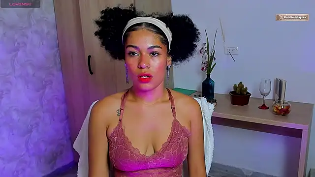 Snapshot of baddie_delaylaa chatting on May 1, 2026, 7:08 pm baddie delaylaa online show from May 1, 2026, 7:08 pm