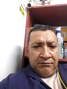 Snapshot of Pachito1976 chatting on April 6, 2026, 12:06 am Pachito1976 online show from April 6, 2026, 12:06 am