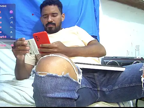 Max velvet online show from April 3, 2026, 4:41 am