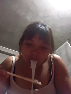 Emm-a- online show from April 12, 2026, 5:05 pm