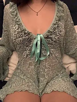 Branquinha rose online show from April 24, 2026, 1:51 am