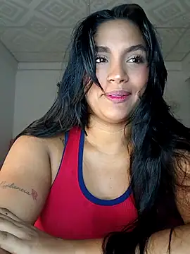 Snapshot of Kim_roussee chatting on April 2, 2026, 5:25 am Kim roussee online show from April 2, 2026, 5:25 am