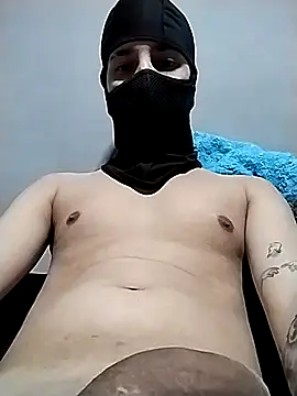 Snapshot of Hades_24 chatting on March 28, 2026, 5:19 am Hades 24 online show from March 28, 2026, 5:19 am