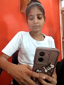 TANU01990 online show from April 11, 2026, 4:53 am