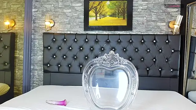 Snapshot of _Carolyn chatting on March 31, 2026, 3:41 am Carolyn online show from March 31, 2026, 3:41 am