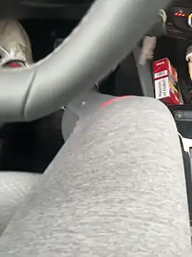 Snapshot of Neo60682 chatting on March 28, 2026, 8:15 am Neo60682 online show from March 28, 2026, 8:15 am