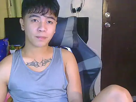 Untouchable Bromancexxx online show from May 2, 2026, 9:36 am
