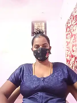 Snapshot of tamilratchasii chatting on June 25, 2026, 4:23 pm tamilratchasii online show from June 25, 2026, 4:23 pm