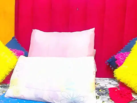 Snapshot of Cherrybootyofjoy86 chatting on April 19, 2026, 6:47 am Cherrybootyofjoy86 online show from April 19, 2026, 6:47 am