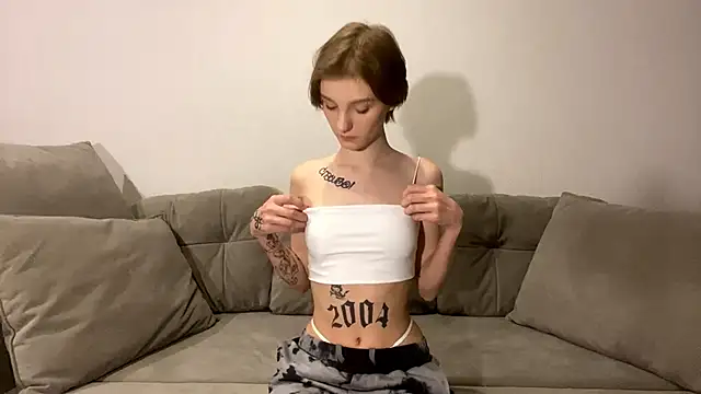 Snapshot of SleepySonya1 chatting on April 28, 2026, 4:44 pm SleepySonya1 online show from April 28, 2026, 4:44 pm