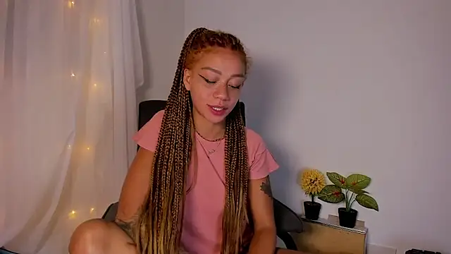 Snapshot of Debora_Rayssa chatting on May 2, 2026, 6:40 am Debora Rayssa online show from May 2, 2026, 6:40 am