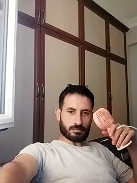 Snapshot of hornyturkishboy1994 chatting on June 30, 2026, 8:47 am hornyturkishboy1994 online show from June 30, 2026, 8:47 am