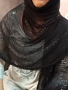 Miss Noor   online show from May 21, 2026, 5:05 am