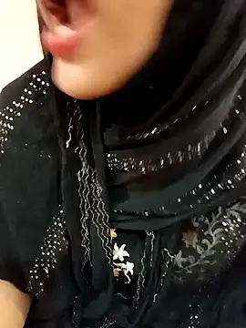 Snapshot of Miss_Noor__ chatting on July 1, 2026, 8:14 am Miss Noor online show from July 1, 2026, 8:14 am